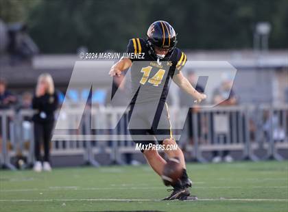 Thumbnail 3 in Millikan @ Newbury Park photogallery.