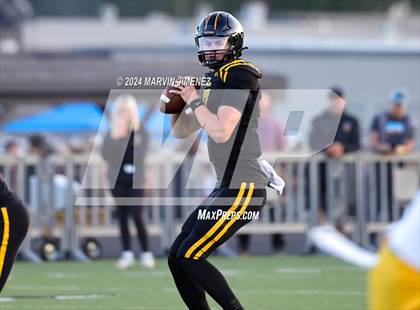 Thumbnail 1 in Millikan @ Newbury Park photogallery.