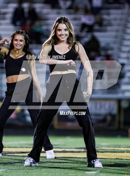 Thumbnail 3 in Millikan @ Newbury Park photogallery.