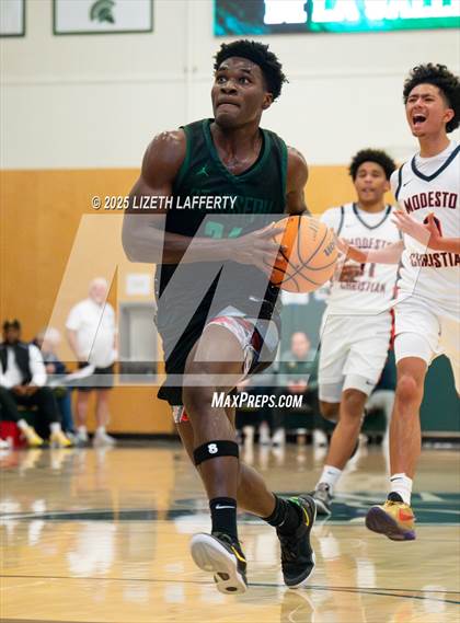 Thumbnail 1 in Modesto Christian vs. St. Joseph (MLK Classic) photogallery.