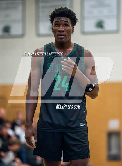 Thumbnail 3 in Modesto Christian vs. St. Joseph (MLK Classic) photogallery.