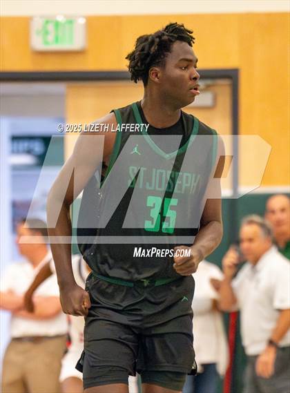 Thumbnail 2 in Modesto Christian vs. St. Joseph (MLK Classic) photogallery.