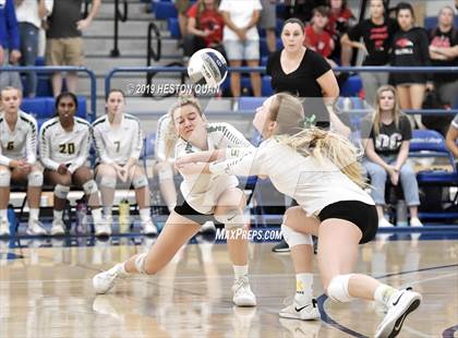Thumbnail 2 in Ontario Christian vs. Paloma Valley (CIF-SS D3 Final) photogallery.
