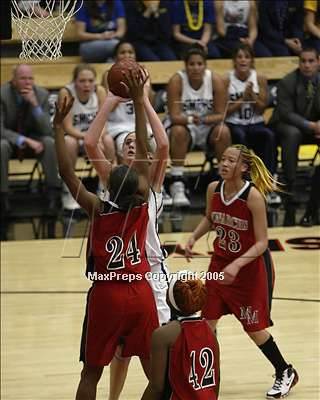 Thumbnail 2 in Santa Margarita vs. Morningside (Sec. IIIAAA Final) photogallery.