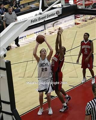 Thumbnail 2 in Santa Margarita vs. Morningside (Sec. IIIAAA Final) photogallery.