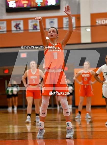 Thumbnail 3 in Hamilton Heights vs. Yorktown (IHSAA Class 3A Sectional Championship) photogallery.