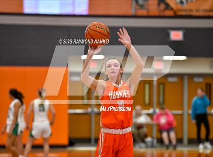 Thumbnail 1 in Hamilton Heights vs. Yorktown (IHSAA Class 3A Sectional Championship) photogallery.