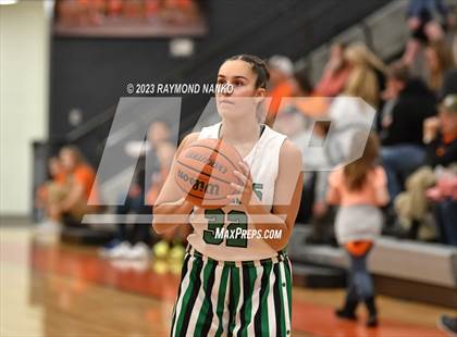 Thumbnail 3 in Hamilton Heights vs. Yorktown (IHSAA Class 3A Sectional Championship) photogallery.
