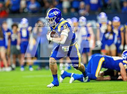 Thumbnail 1 in Whitesboro vs. Brock (UIL 3A D1 Quarterfinal) photogallery.
