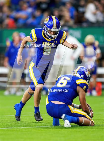 Thumbnail 1 in Whitesboro vs. Brock (UIL 3A D1 Quarterfinal) photogallery.