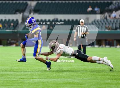 Thumbnail 1 in Whitesboro vs. Brock (UIL 3A D1 Quarterfinal) photogallery.