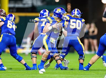 Thumbnail 1 in Whitesboro vs. Brock (UIL 3A D1 Quarterfinal) photogallery.