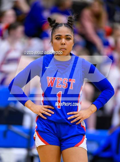 Thumbnail 2 in West Henderson @ Oak Grove (NCHSAA 3A Round 2) photogallery.
