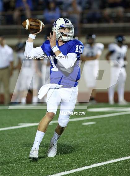 Thumbnail 2 in Eisenhower @ Andover (KSHSAA 5A Playoff) photogallery.