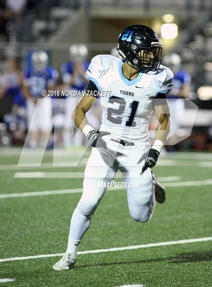 Thumbnail 1 in Eisenhower @ Andover (KSHSAA 5A Playoff) photogallery.