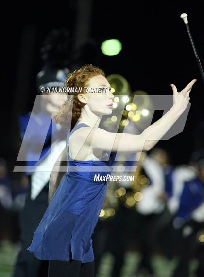 Thumbnail 3 in Eisenhower @ Andover (KSHSAA 5A Playoff) photogallery.