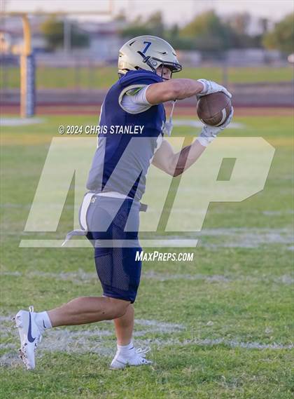 Thumbnail 3 in Ironwood @ Kellis photogallery.