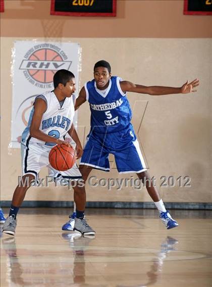 Thumbnail 3 in Valley vs. Cathedral City (MaxPreps Holiday Classic) photogallery.