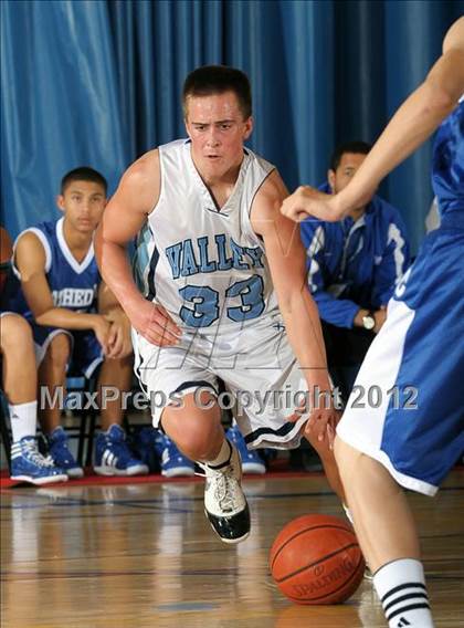 Thumbnail 2 in Valley vs. Cathedral City (MaxPreps Holiday Classic) photogallery.