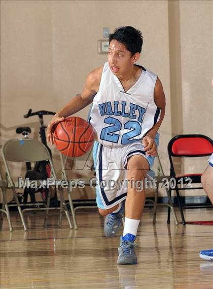 Thumbnail 2 in Valley vs. Cathedral City (MaxPreps Holiday Classic) photogallery.