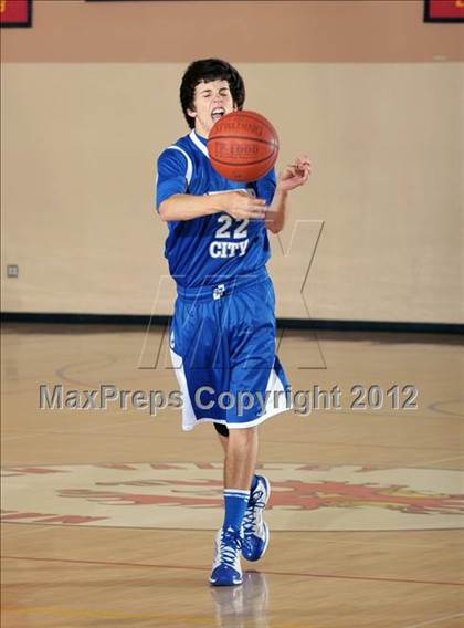 Thumbnail 2 in Valley vs. Cathedral City (MaxPreps Holiday Classic) photogallery.