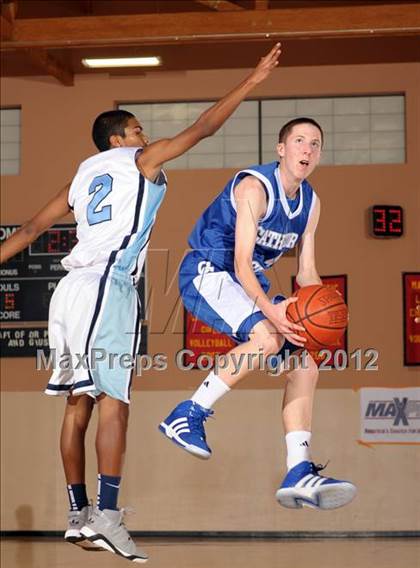 Thumbnail 1 in Valley vs. Cathedral City (MaxPreps Holiday Classic) photogallery.