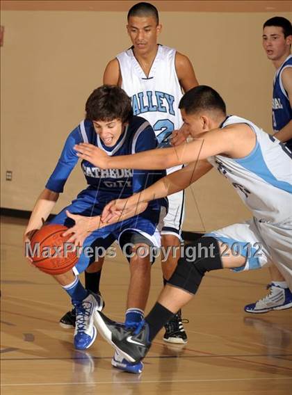 Thumbnail 2 in Valley vs. Cathedral City (MaxPreps Holiday Classic) photogallery.