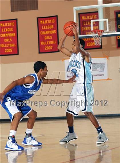 Thumbnail 3 in Valley vs. Cathedral City (MaxPreps Holiday Classic) photogallery.