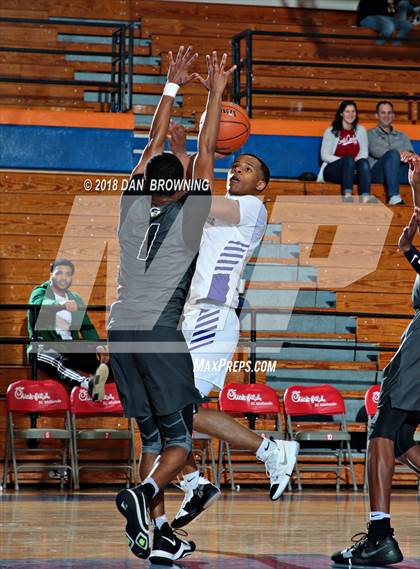 Thumbnail 2 in Ridge View vs Gray Collegiate Academy (Chick-Fil-A Classic) photogallery.