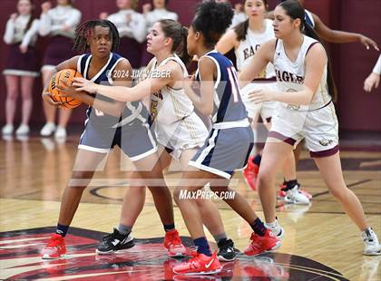 Thumbnail 3 in Nathan Hale vs Warner (Cherokee Classic) photogallery.