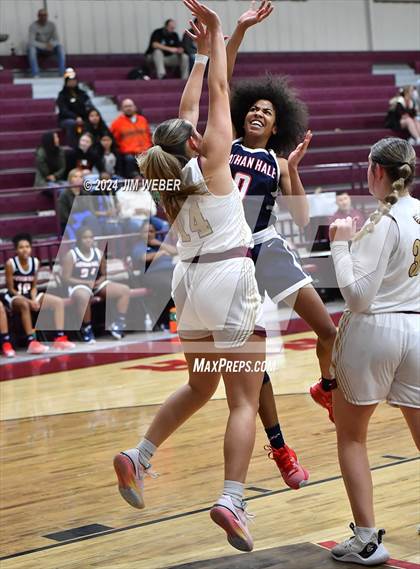 Thumbnail 1 in Nathan Hale vs Warner (Cherokee Classic) photogallery.