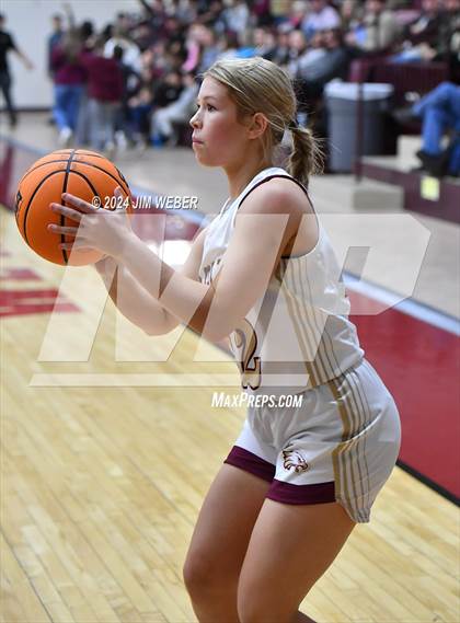 Thumbnail 1 in Nathan Hale vs Warner (Cherokee Classic) photogallery.