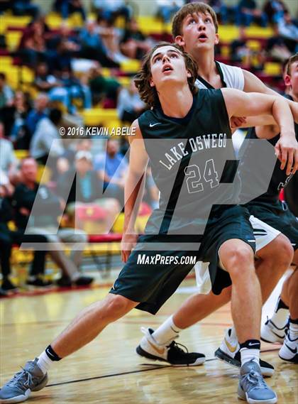 Thumbnail 1 in Basha vs Lake Oswego (Hoophall West Invitational) photogallery.