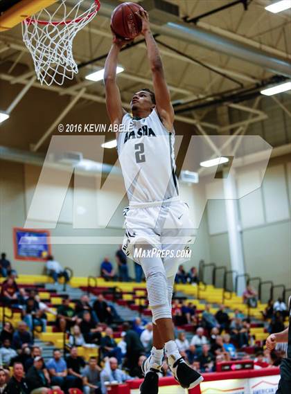 Thumbnail 1 in Basha vs Lake Oswego (Hoophall West Invitational) photogallery.