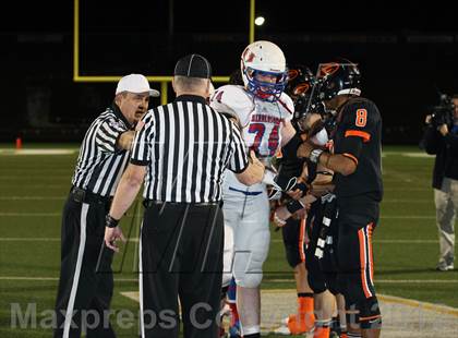 Thumbnail 2 in Gilmer vs. Henderson (UIL 3A Division 2 Quarterfinal Playoff) photogallery.