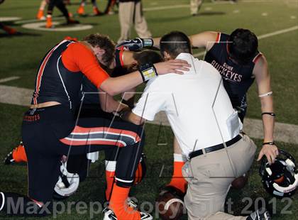 Thumbnail 2 in Gilmer vs. Henderson (UIL 3A Division 2 Quarterfinal Playoff) photogallery.