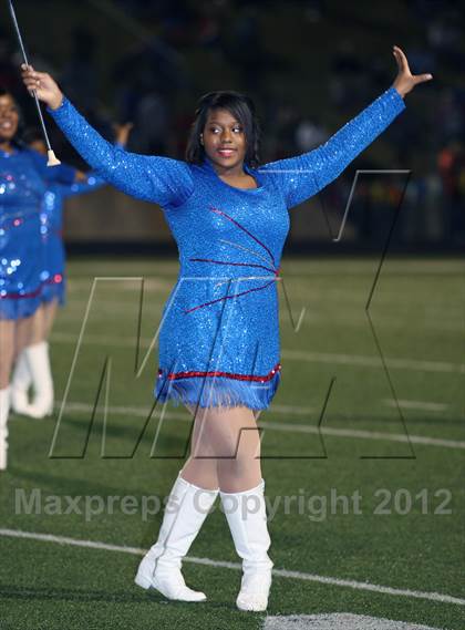 Thumbnail 3 in Gilmer vs. Henderson (UIL 3A Division 2 Quarterfinal Playoff) photogallery.