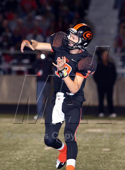 Thumbnail 3 in Gilmer vs. Henderson (UIL 3A Division 2 Quarterfinal Playoff) photogallery.