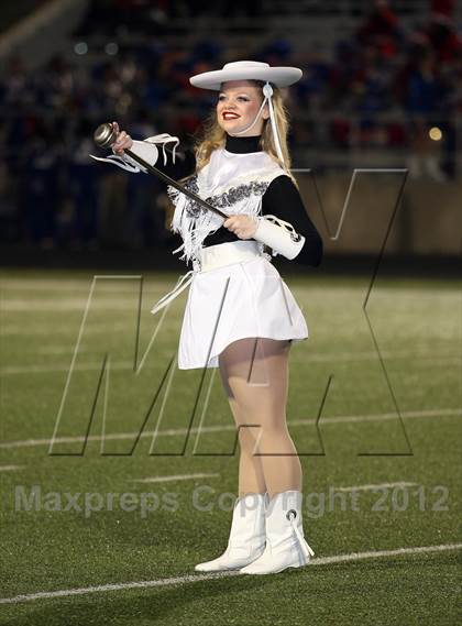 Thumbnail 2 in Gilmer vs. Henderson (UIL 3A Division 2 Quarterfinal Playoff) photogallery.