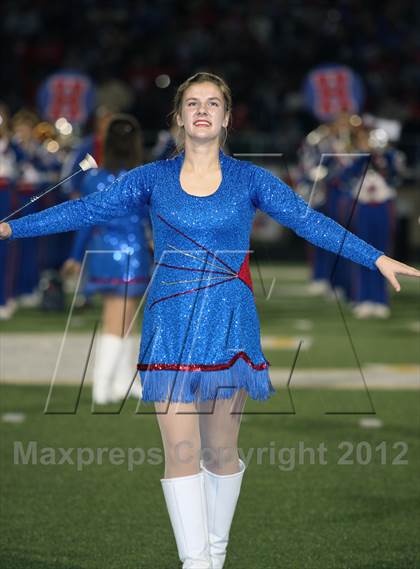 Thumbnail 1 in Gilmer vs. Henderson (UIL 3A Division 2 Quarterfinal Playoff) photogallery.