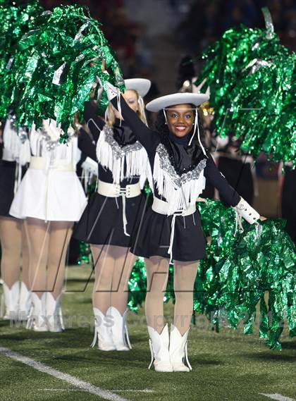 Thumbnail 3 in Gilmer vs. Henderson (UIL 3A Division 2 Quarterfinal Playoff) photogallery.