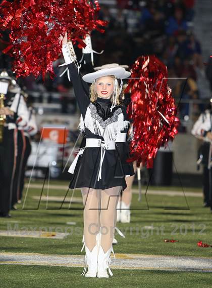 Thumbnail 2 in Gilmer vs. Henderson (UIL 3A Division 2 Quarterfinal Playoff) photogallery.