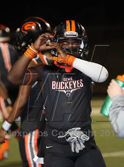 Thumbnail 3 in Gilmer vs. Henderson (UIL 3A Division 2 Quarterfinal Playoff) photogallery.