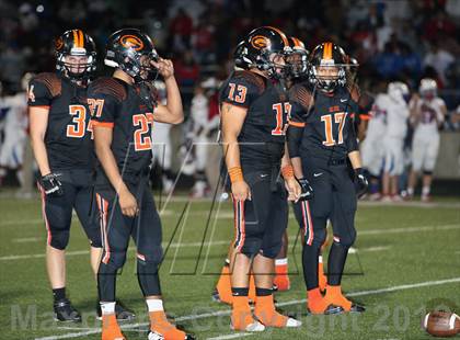 Thumbnail 2 in Gilmer vs. Henderson (UIL 3A Division 2 Quarterfinal Playoff) photogallery.