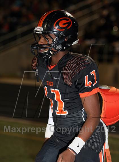 Thumbnail 2 in Gilmer vs. Henderson (UIL 3A Division 2 Quarterfinal Playoff) photogallery.