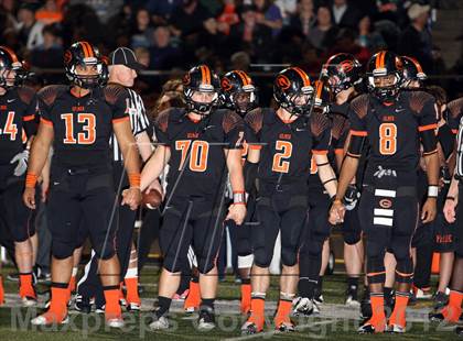 Thumbnail 1 in Gilmer vs. Henderson (UIL 3A Division 2 Quarterfinal Playoff) photogallery.
