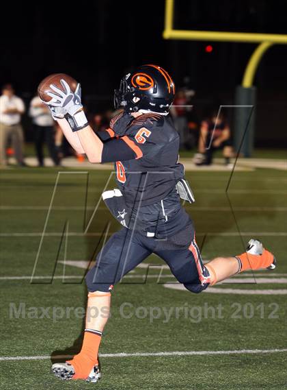 Thumbnail 1 in Gilmer vs. Henderson (UIL 3A Division 2 Quarterfinal Playoff) photogallery.