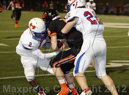 Thumbnail 2 in Gilmer vs. Henderson (UIL 3A Division 2 Quarterfinal Playoff) photogallery.