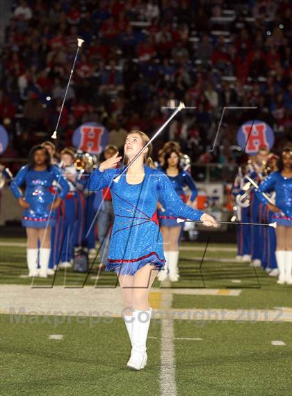 Thumbnail 3 in Gilmer vs. Henderson (UIL 3A Division 2 Quarterfinal Playoff) photogallery.