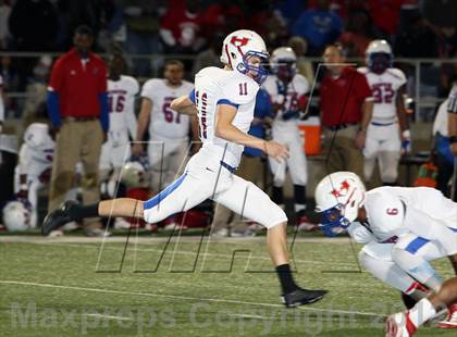 Thumbnail 2 in Gilmer vs. Henderson (UIL 3A Division 2 Quarterfinal Playoff) photogallery.